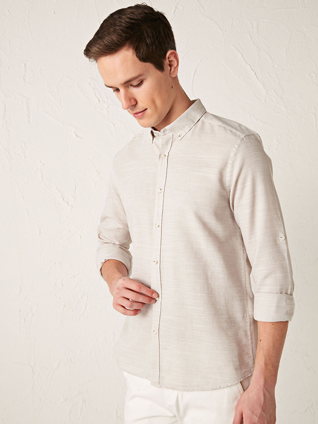 Bej Slim Fit Uzun Kollu Armürlü Gömlek-8