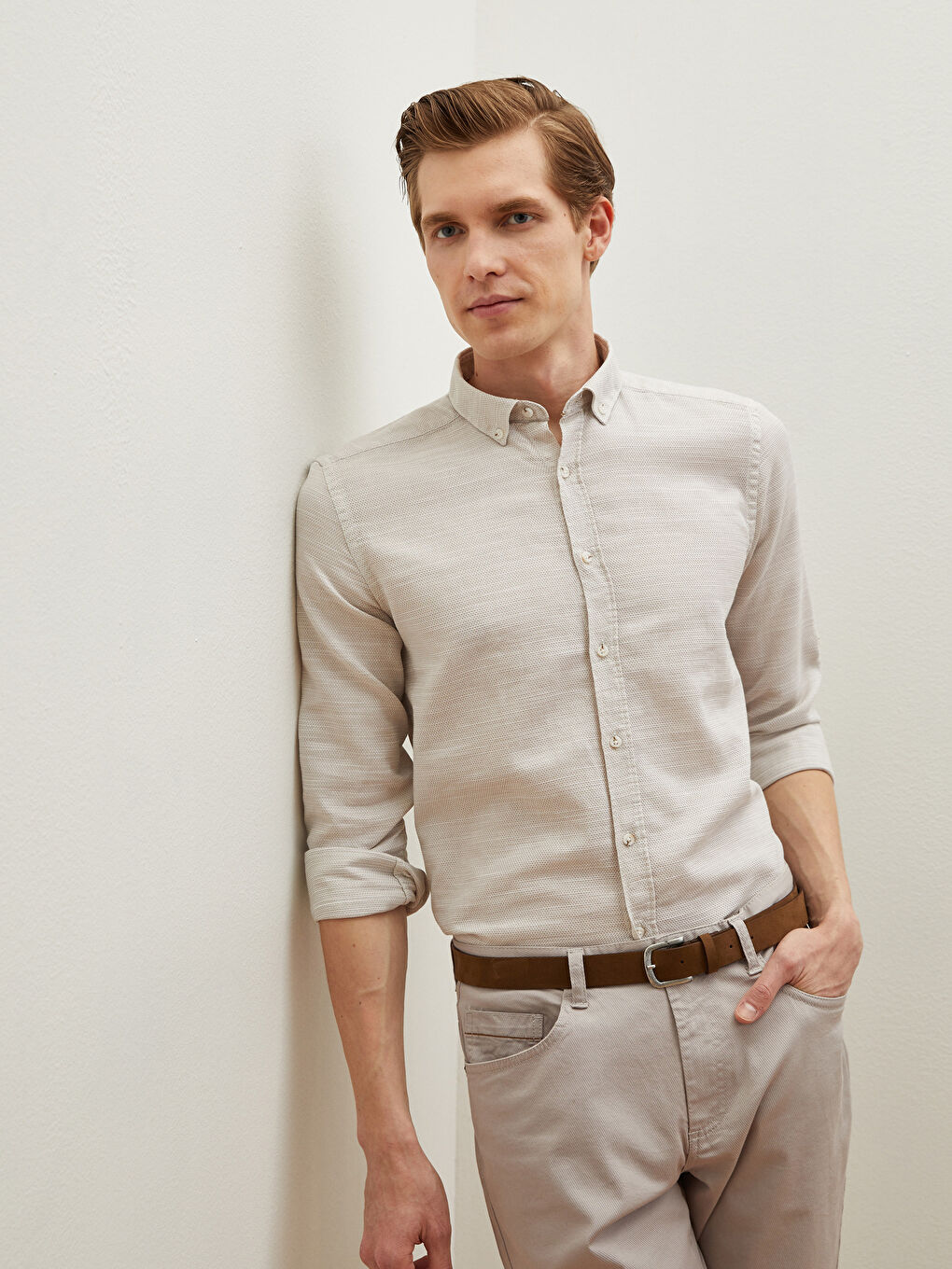 Bej Slim Fit Uzun Kollu Armürlü Gömlek-1