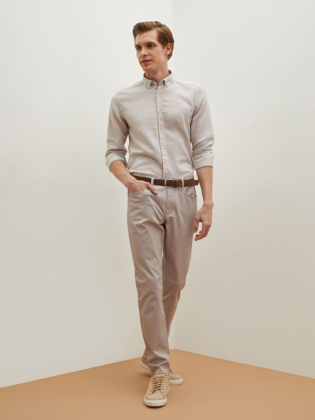 Bej Slim Fit Uzun Kollu Armürlü Gömlek-4