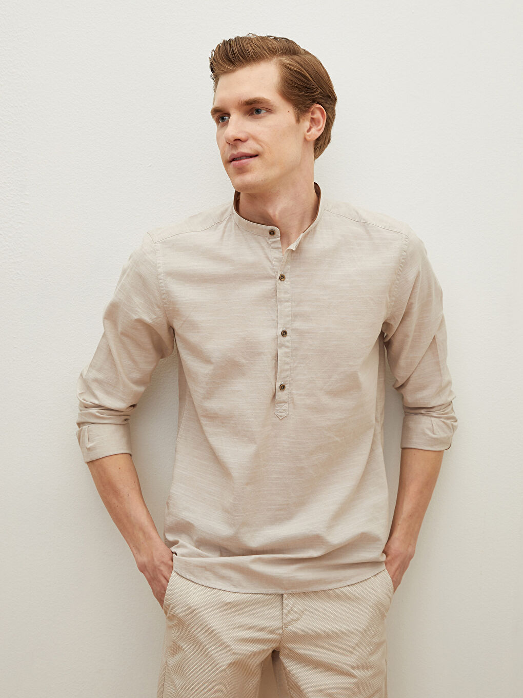 Bej Slim Fit Hakim Yaka Uzun Kollu Poplin Erkek Gömlek-1