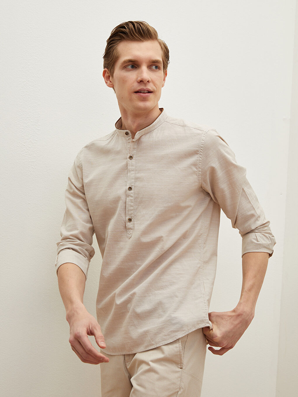 Bej Slim Fit Hakim Yaka Uzun Kollu Poplin Erkek Gömlek-2
