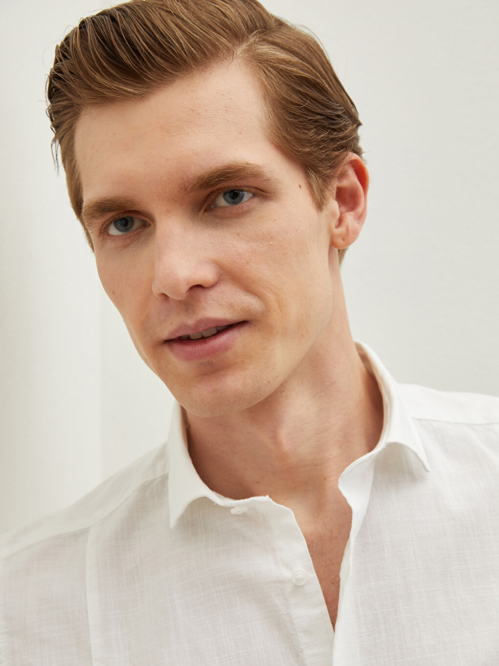 Beyaz Slim Fit Uzun Kollu Poplin Erkek Gömlek-2