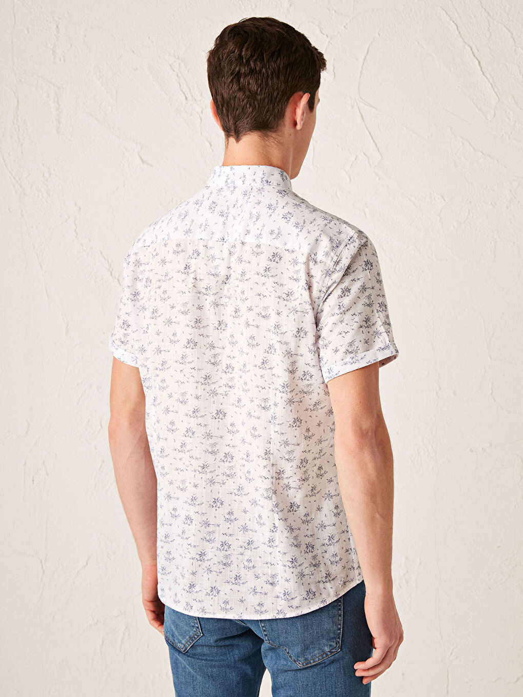 Beyaz Slim Fit Kısa Kollu Desenli Poplin Gömlek-1