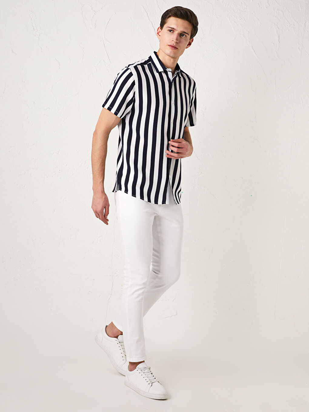 LCW Vision Slim Fit Short Sleeve Striped Men's Shirt -S12947Z8-KE8