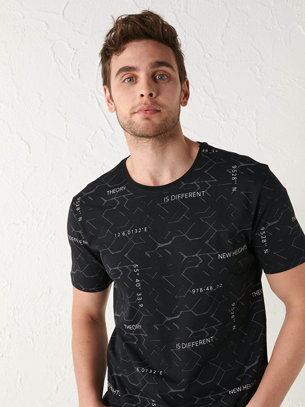 Crew Neck Short Sleeve Printed Combed Cotton Men's T-shirt-2