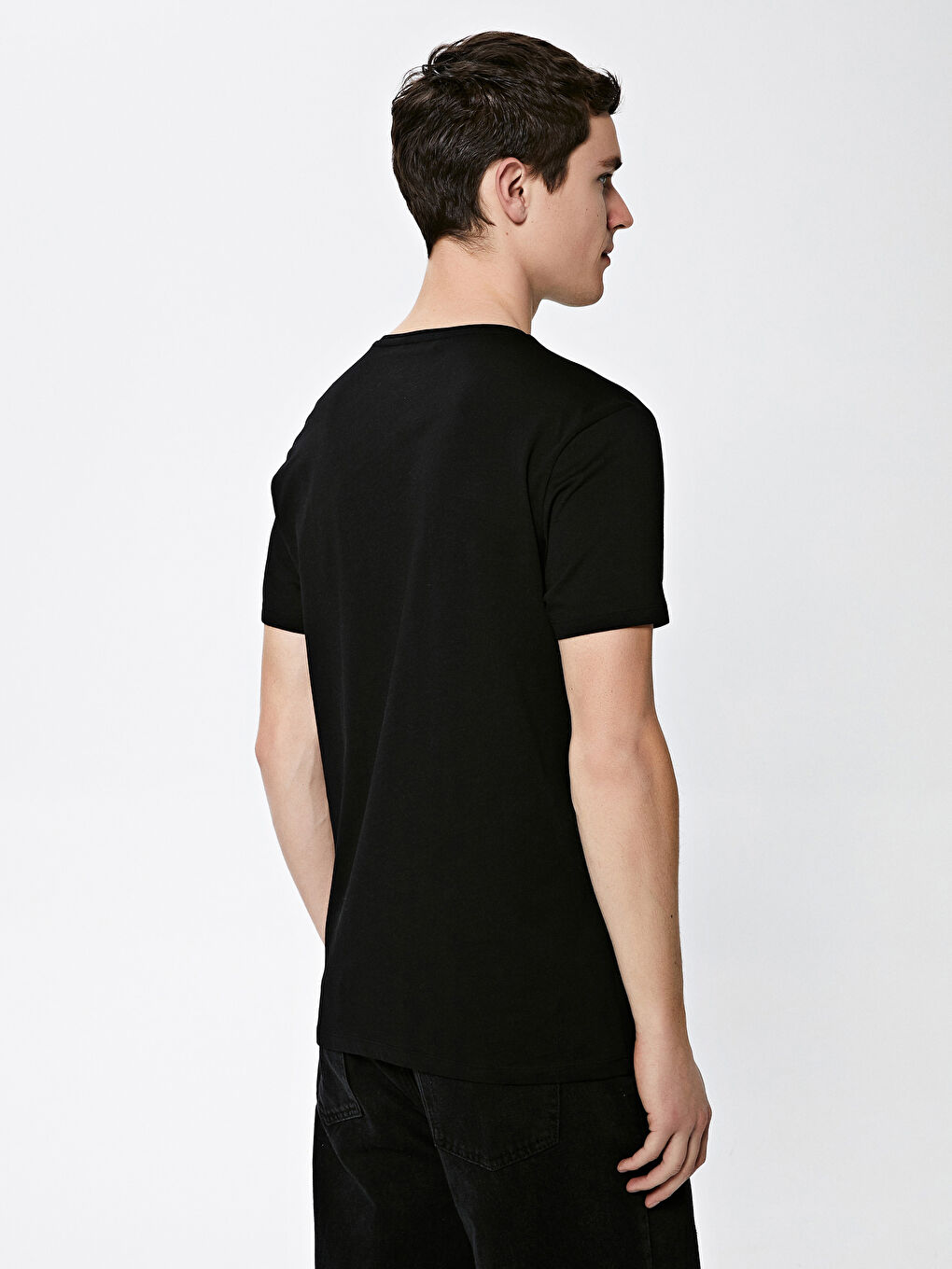 Siyah Bisiklet Yaka Kısa Kollu Baskılı Penye Erkek Tişört-4