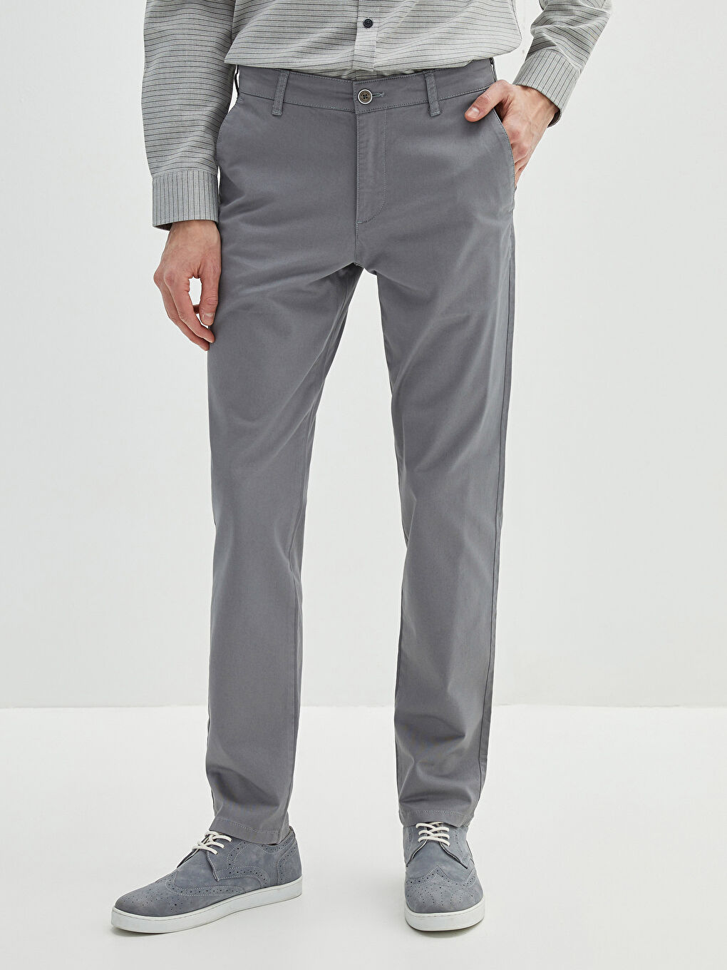 Gri Dar Kalıp Gabardin Erkek Chino Pantolon-4