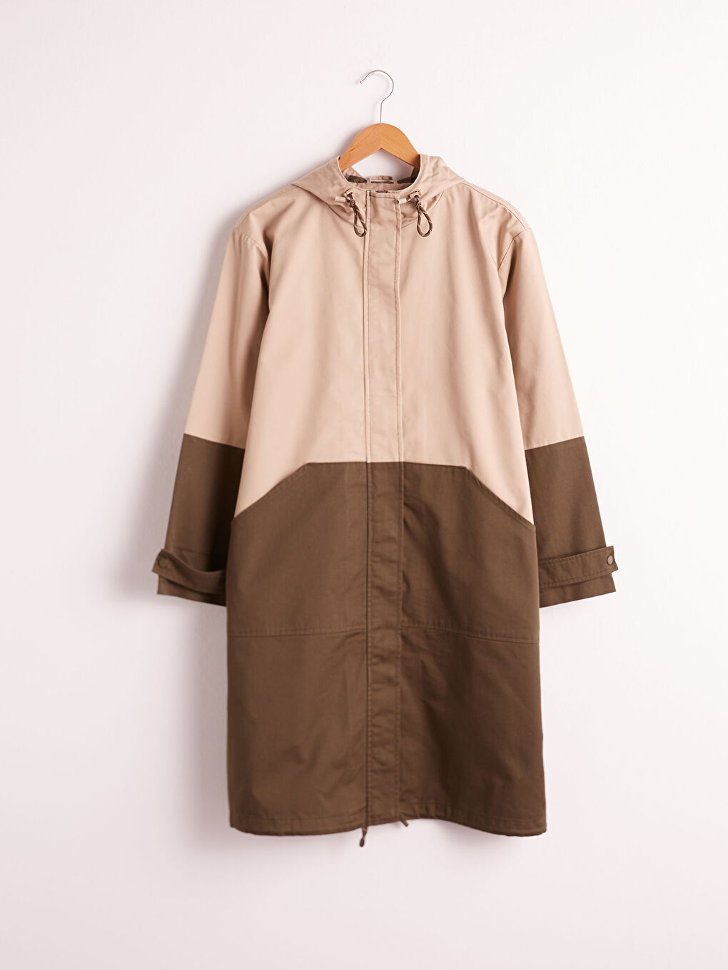 معطف نسائي نحيف بأكمام طويلة وكتلة ألوان مع غطاء رأس-6