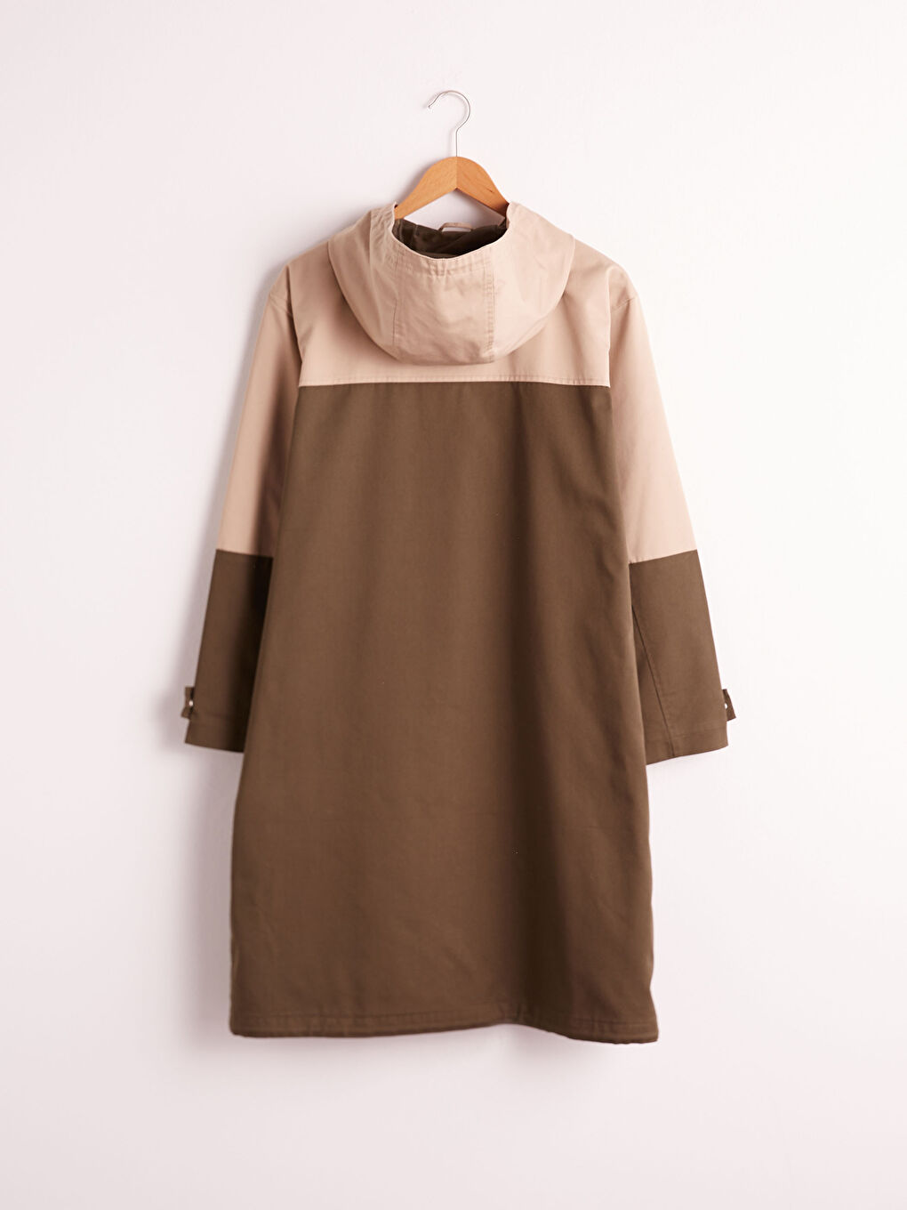 معطف نسائي نحيف بأكمام طويلة وكتلة ألوان مع غطاء رأس-7