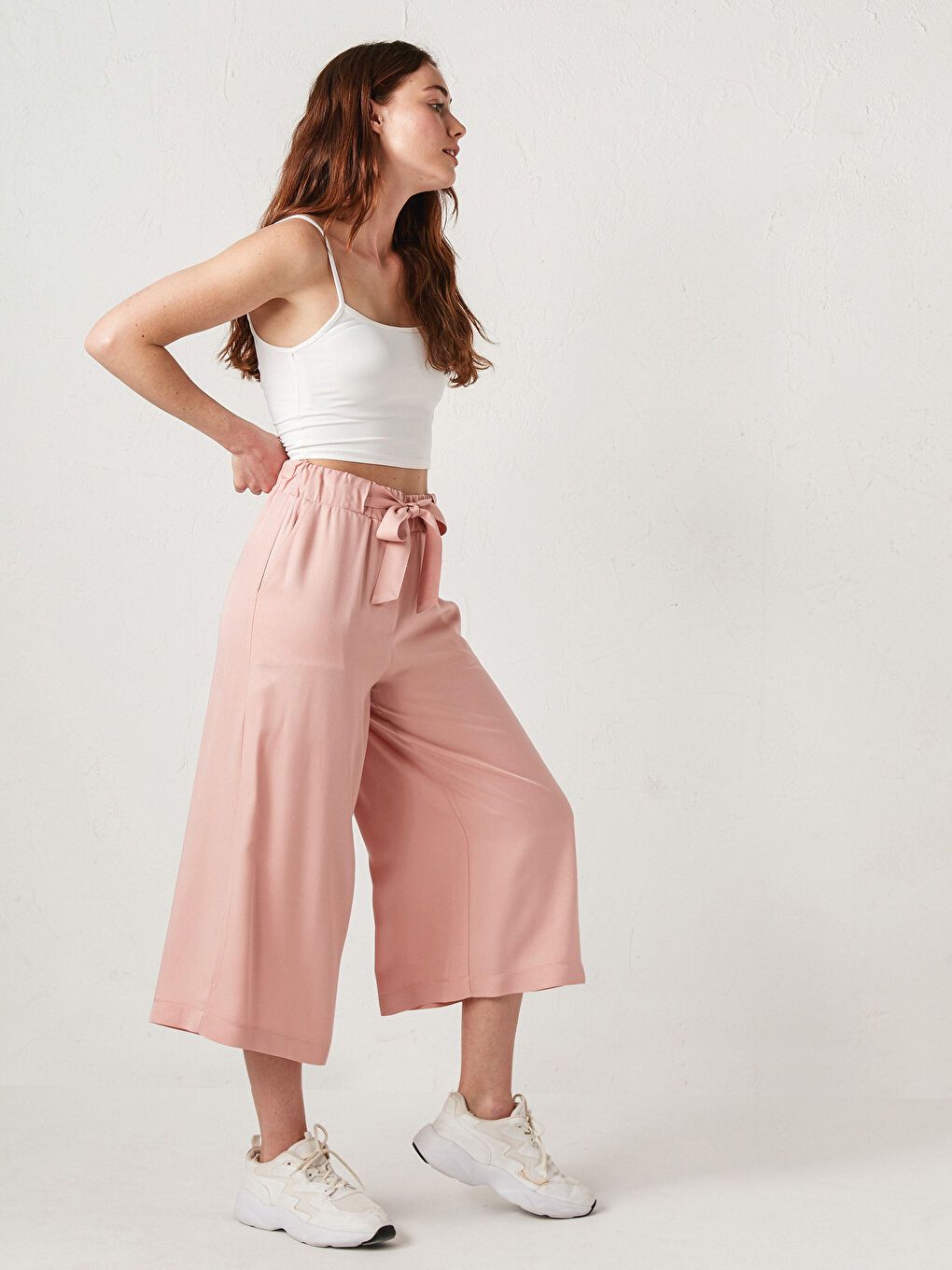 Pantaloni Capri Dama Vâscoză cu Talie Elastică și Detalii Legate-2