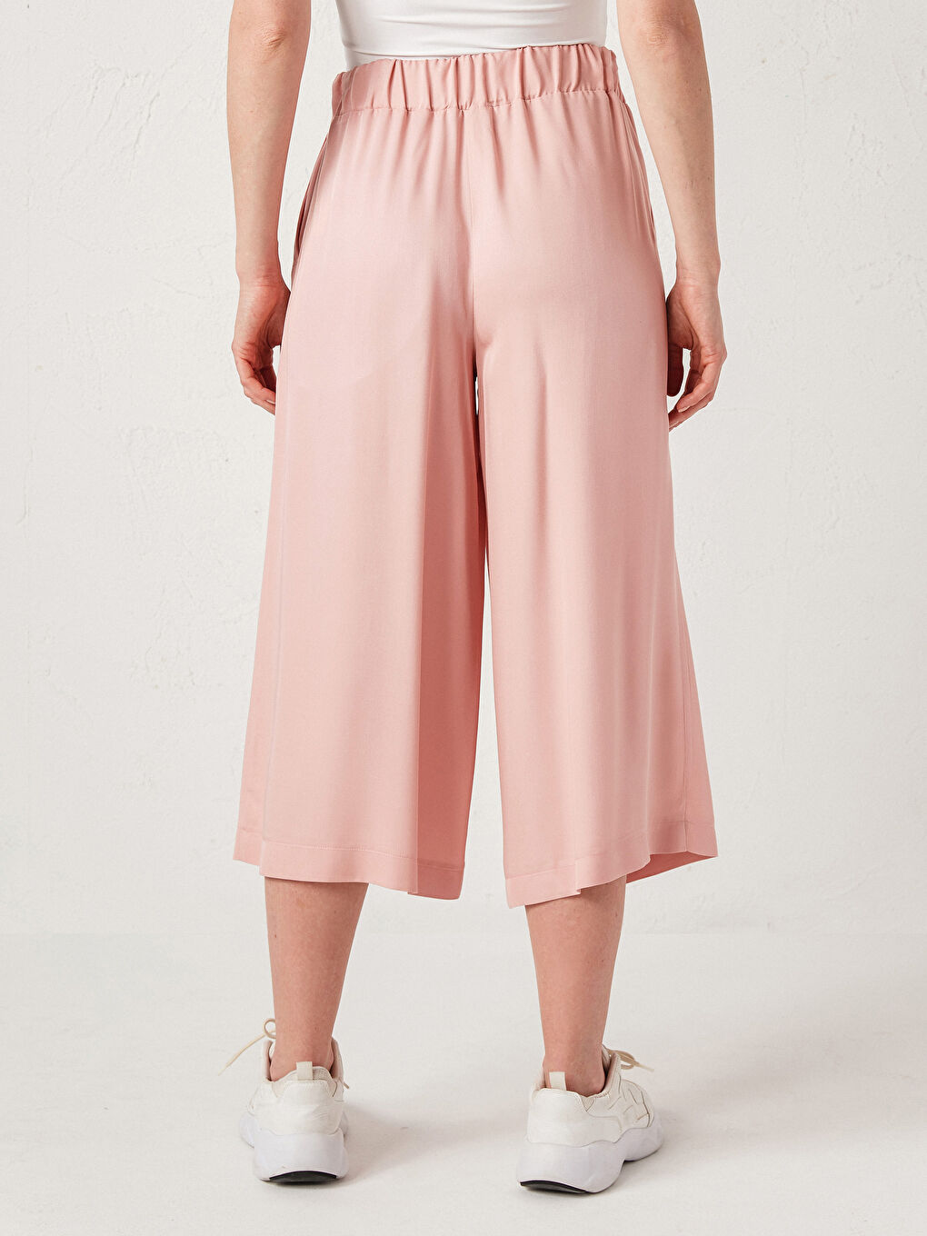 Pantaloni Capri Dama Vâscoză cu Talie Elastică și Detalii Legate-4