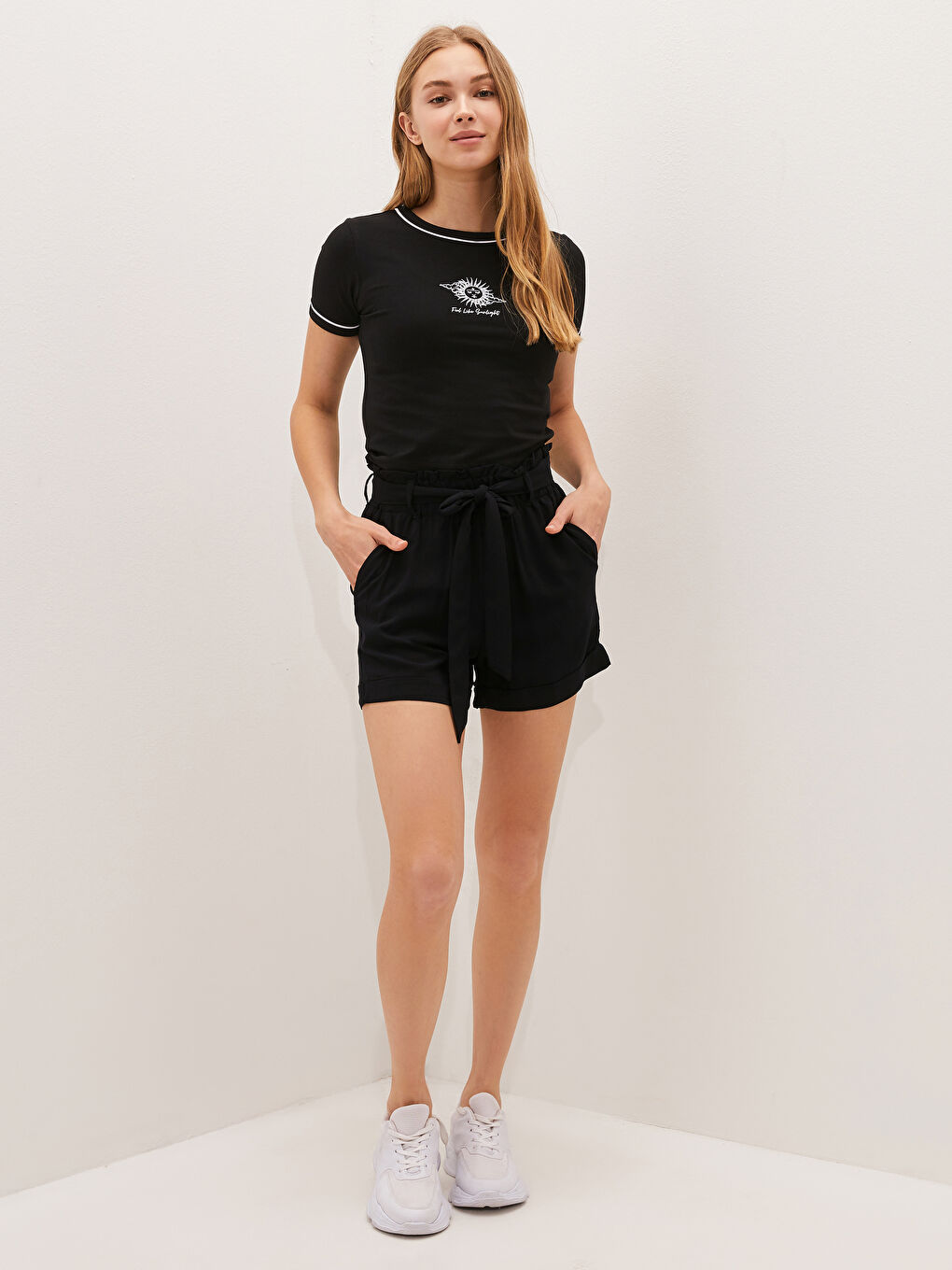 Женские Шорты из Вискозы с Эластичной Талией и Карманами-3