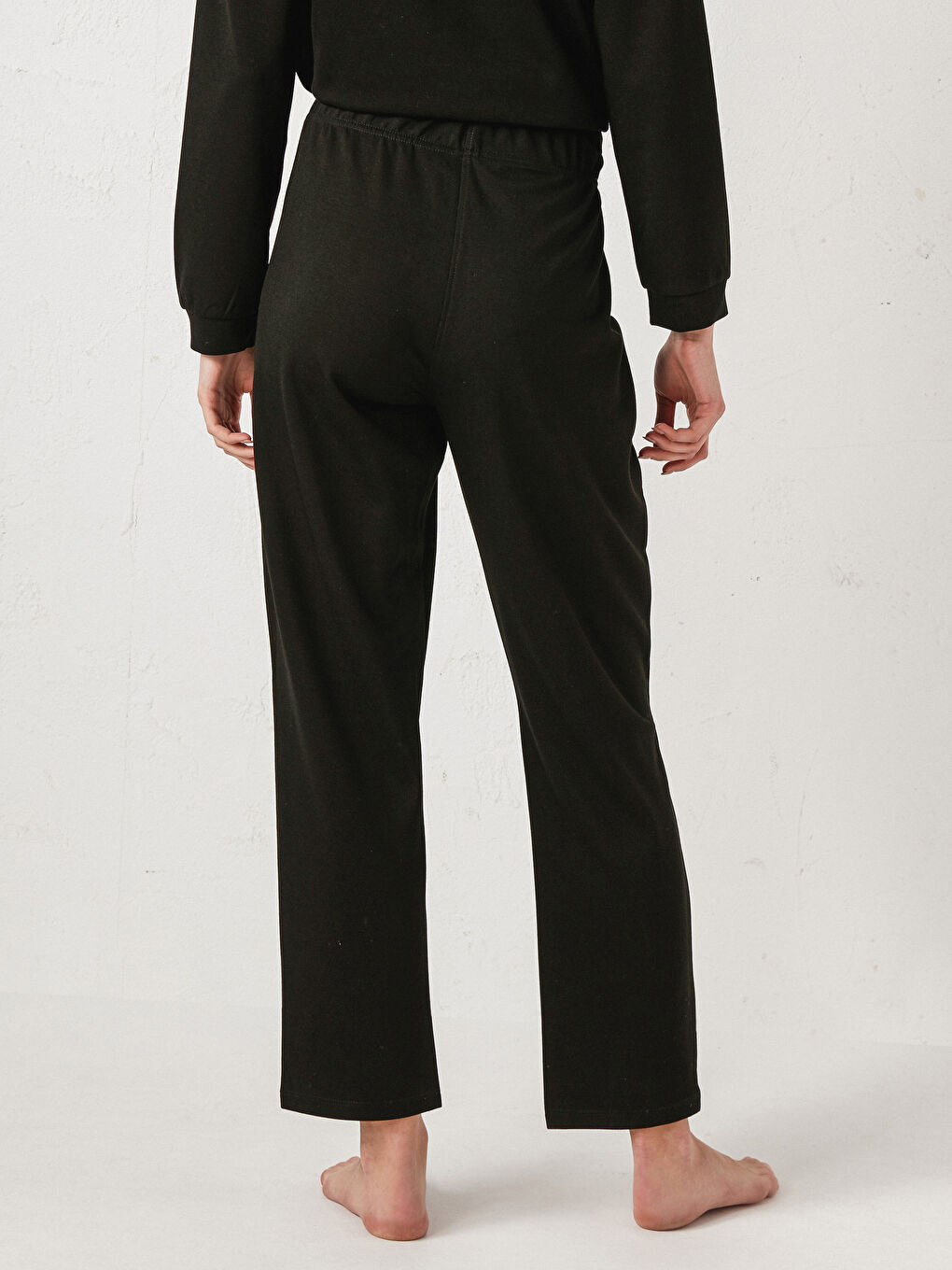 Siyah Beli Lastikli Kadın Pijama Alt-4