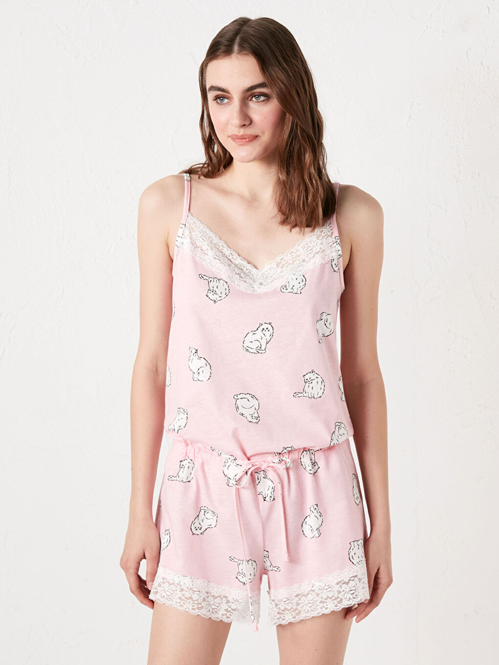 Pembe İp Askılı Dantel Detaylı Baskılı Pamuklu Kadın Pijama Tulum-2