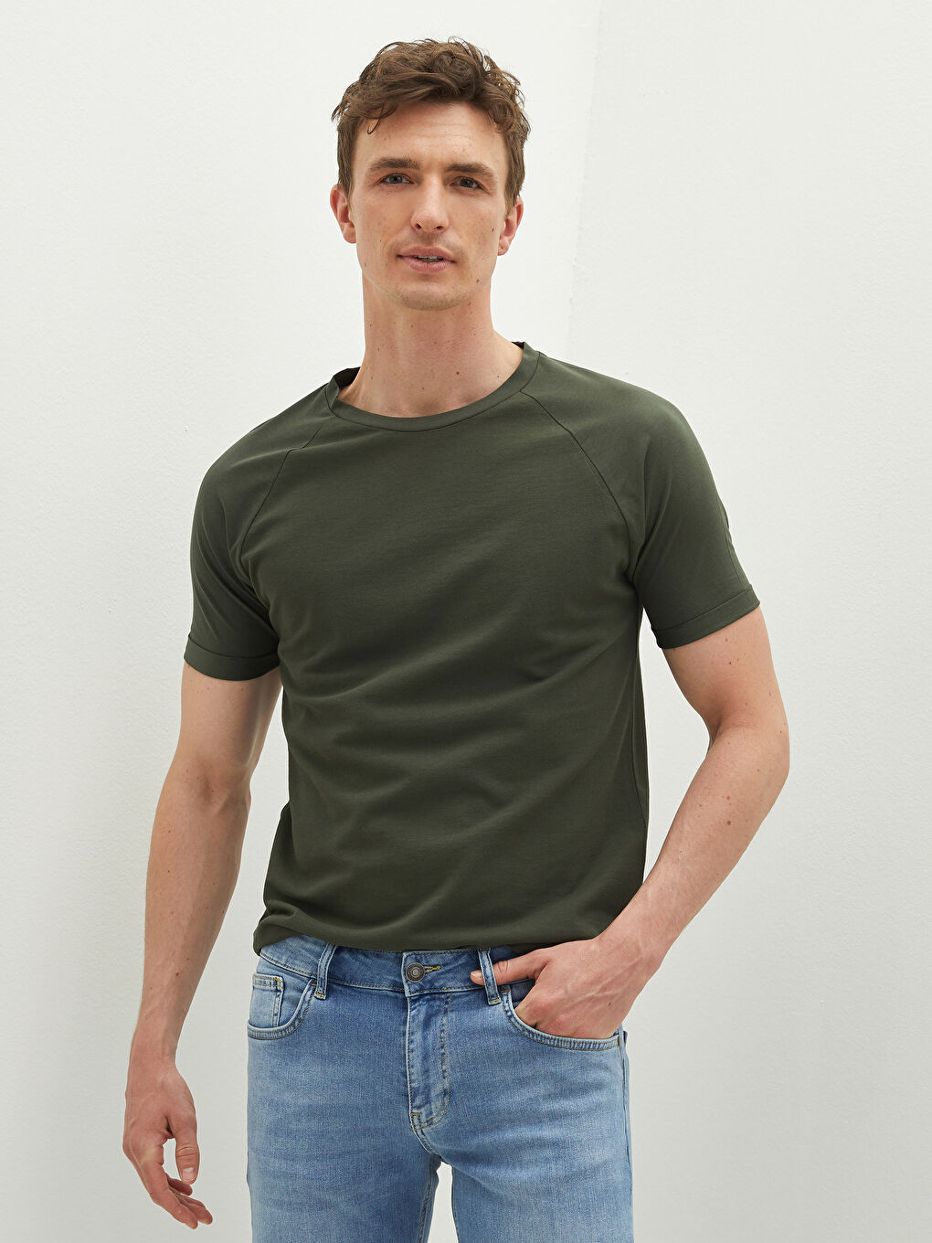 Haki Bisiklet Yaka Kısa Kollu Basic Penye Erkek Tişört