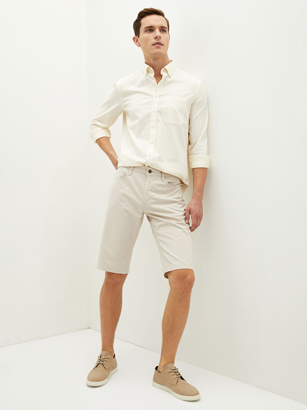 Bej Regular Fit Gabardin Erkek Şort-4