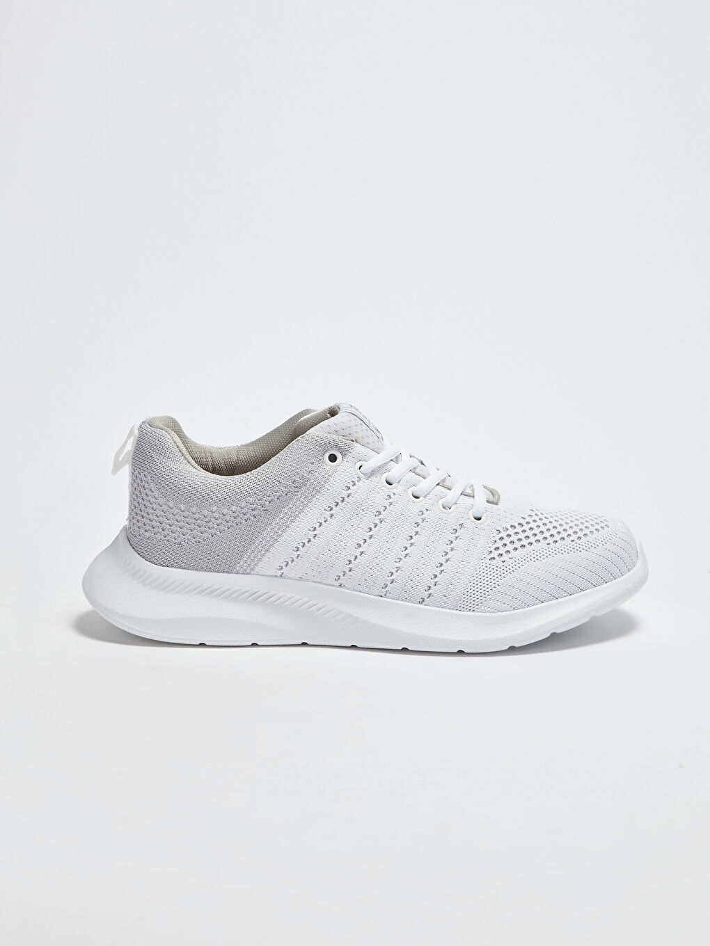 Beyaz Bağcıklı Erkek Aktif Spor Ayakkabı-1