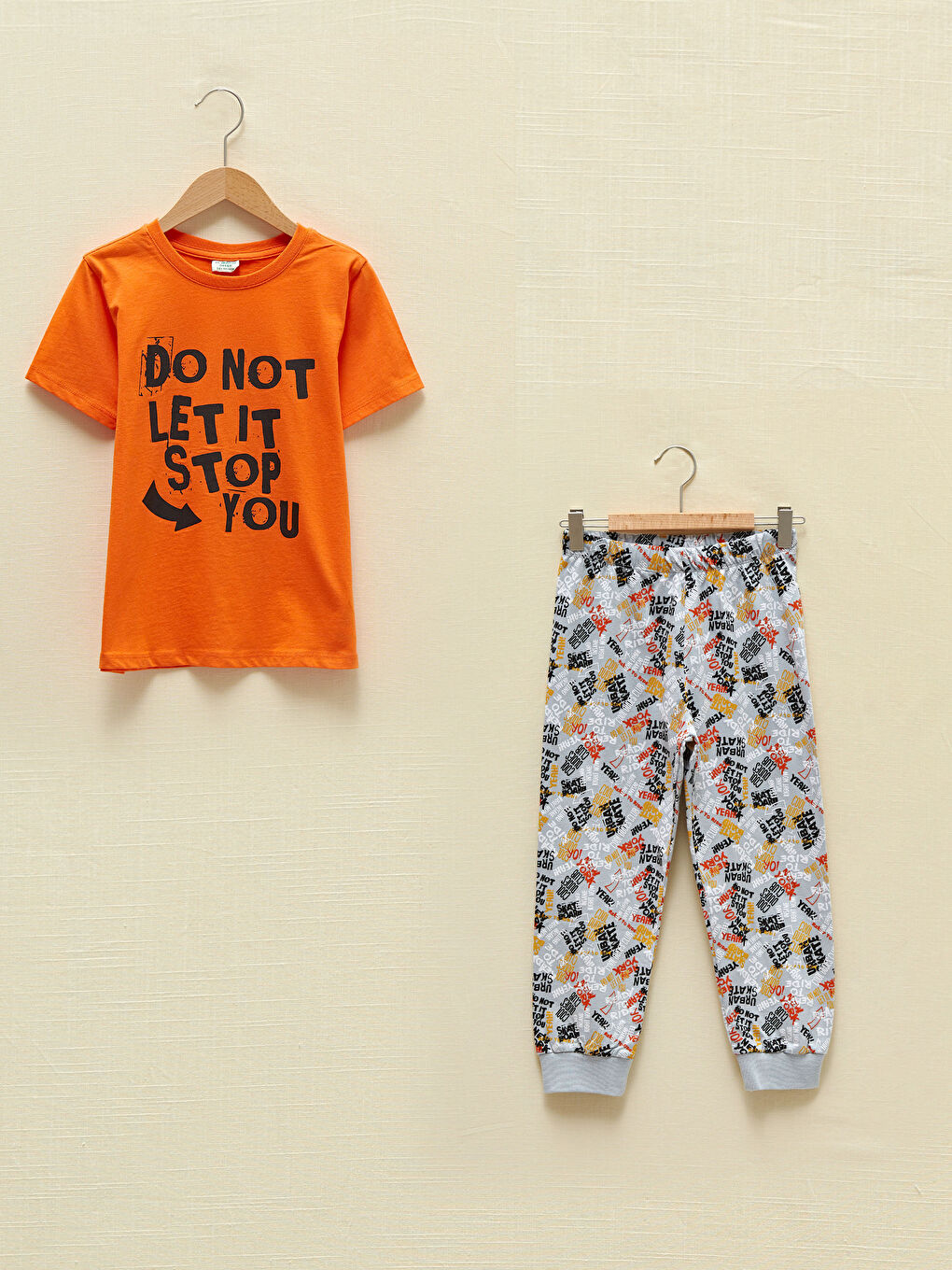 Crew Neck Printed Short Sleeve Boys' Pyjama Set