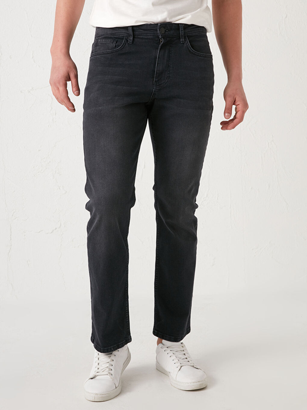 Siyah 790 Rahat Kalıp Erkek Jean Pantolon-3