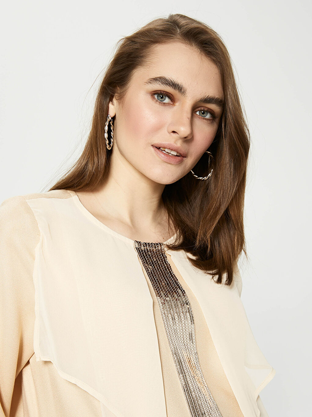 سترة حمل كم طويل شيفون ياقة دائرية بنقشة ترتر-1