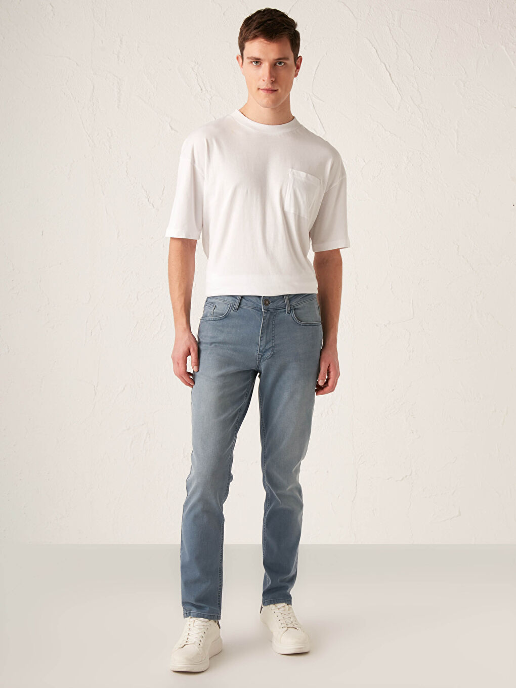 750 Slim Fit Jeans-1