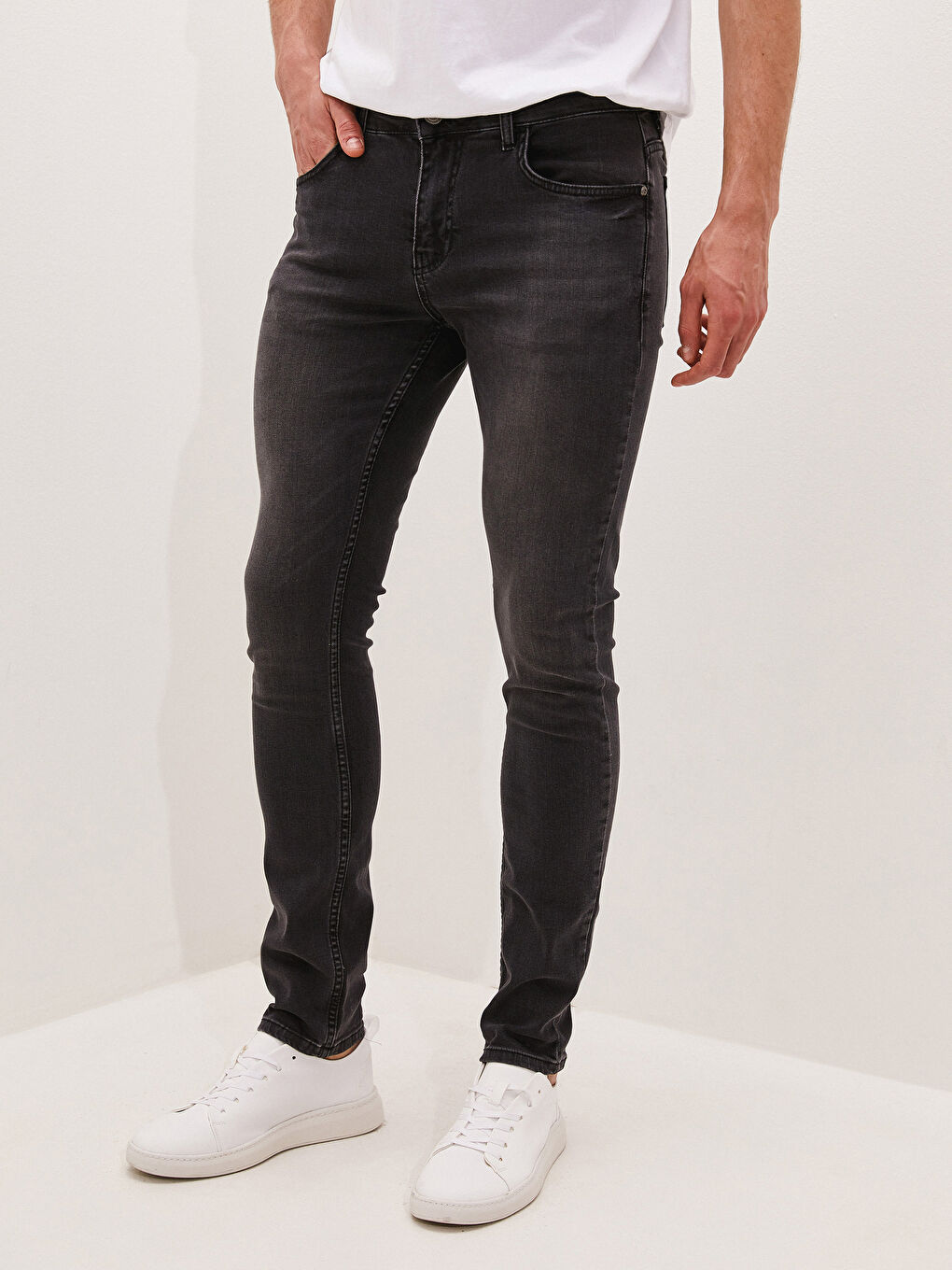 760 Skinny Fit Jeans Für Herren-1
