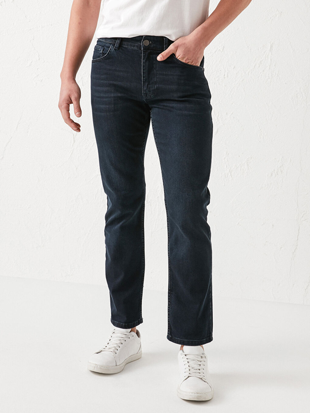 779 Regular Fit Men's Jeans-2