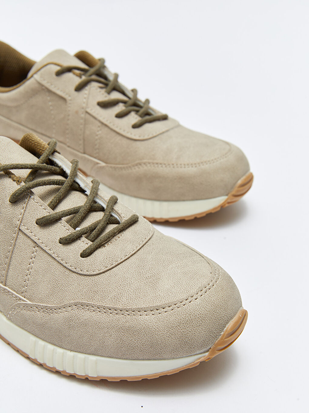 ولادي حذاء رياضي برباط-2