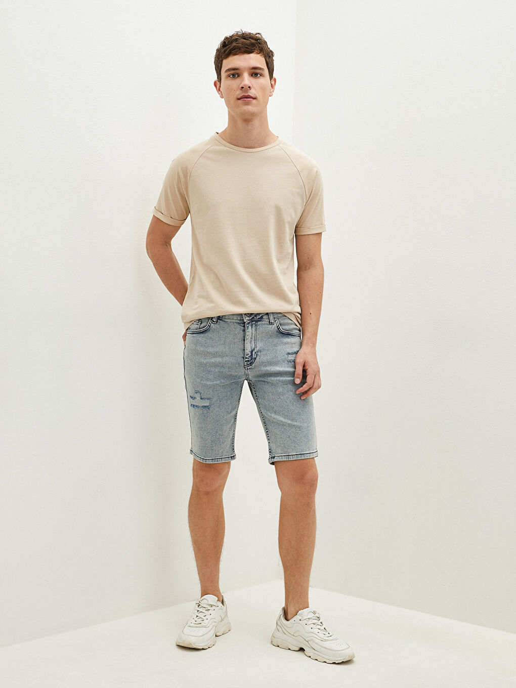 شورت دينيم سكيني فيت للرجال-2