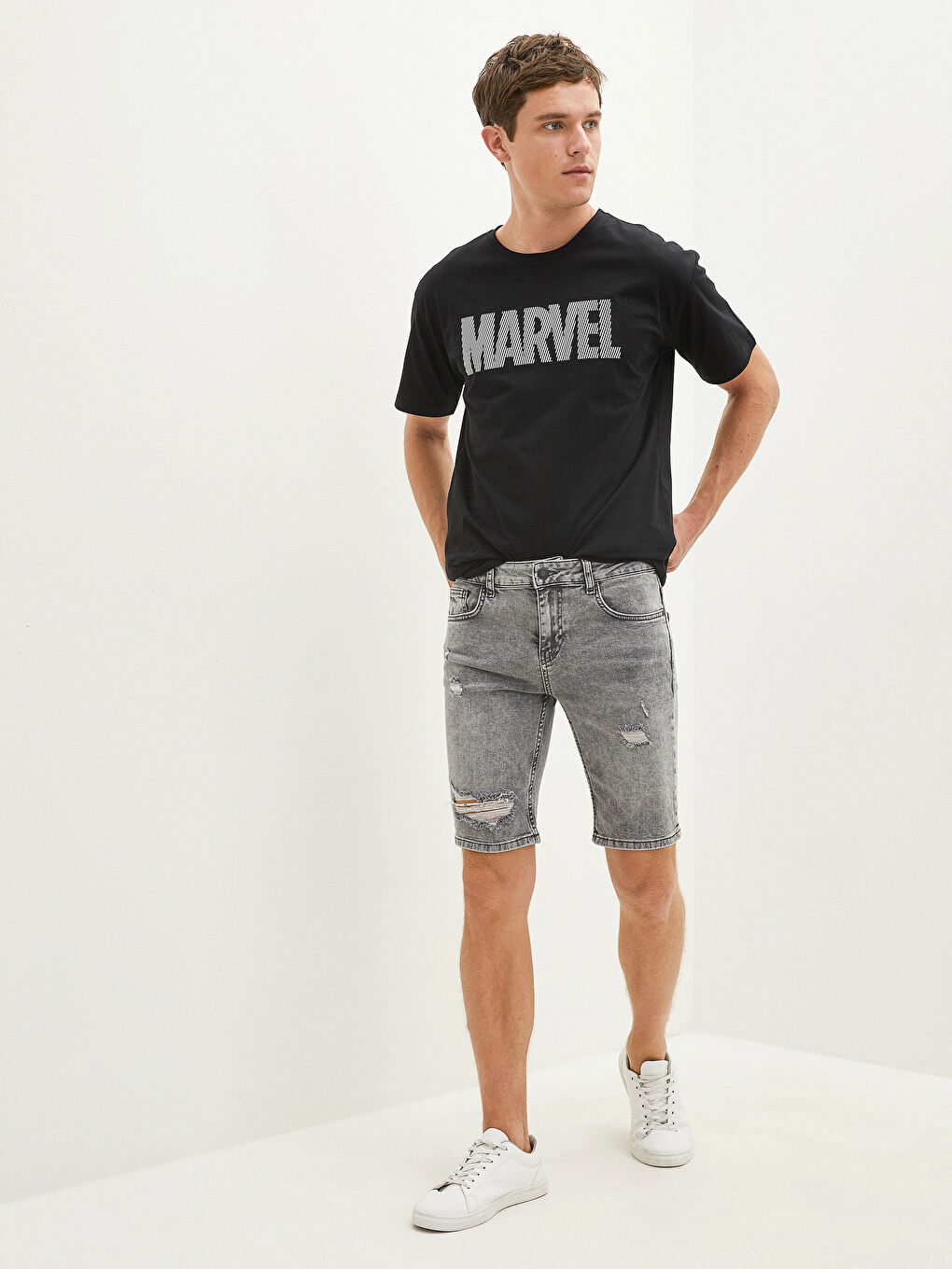 شورت دينيم سكيني فيت للرجال-3