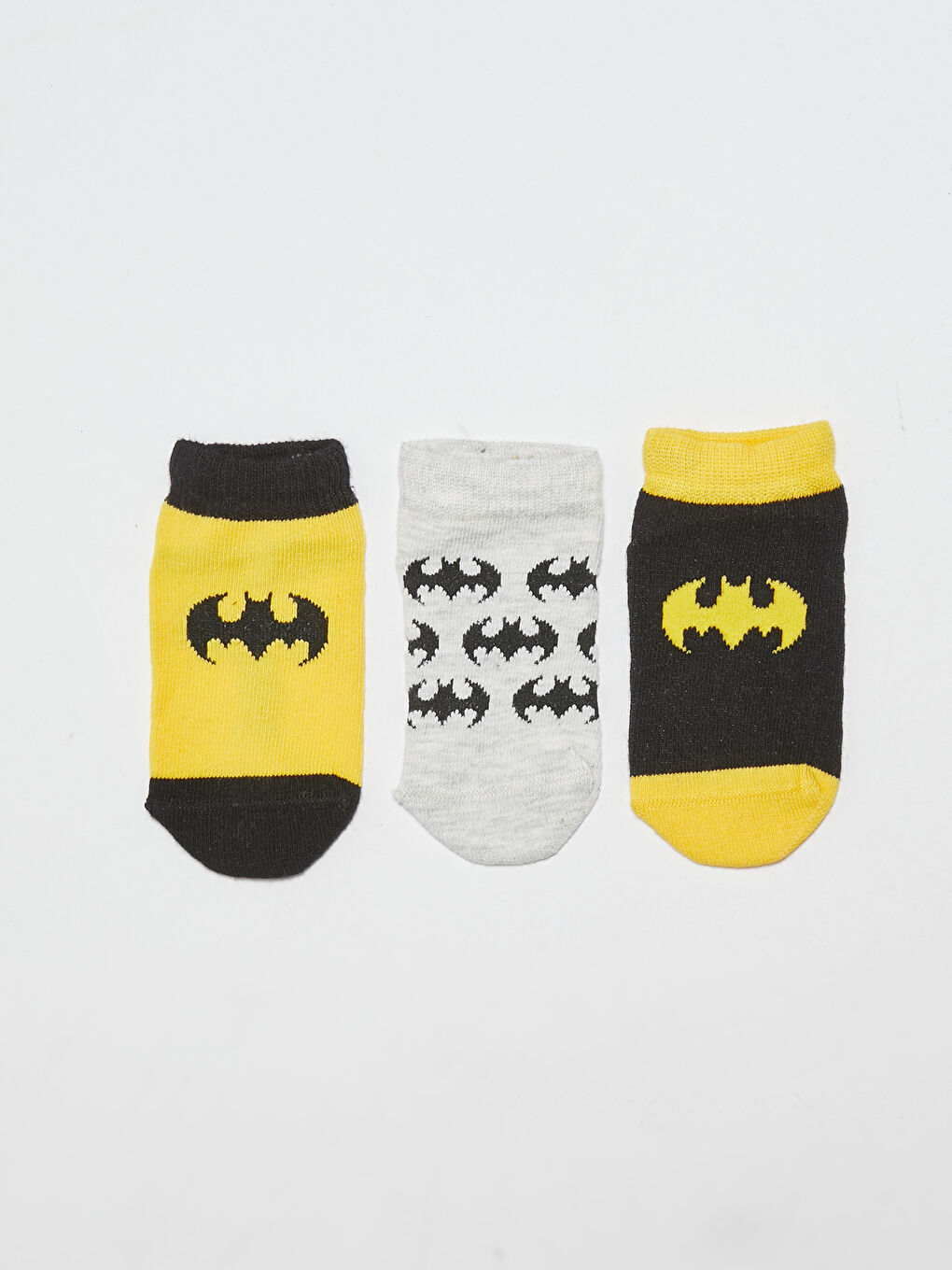 Batman Printed Baby Boy Booties Socks 3 Pieces-1