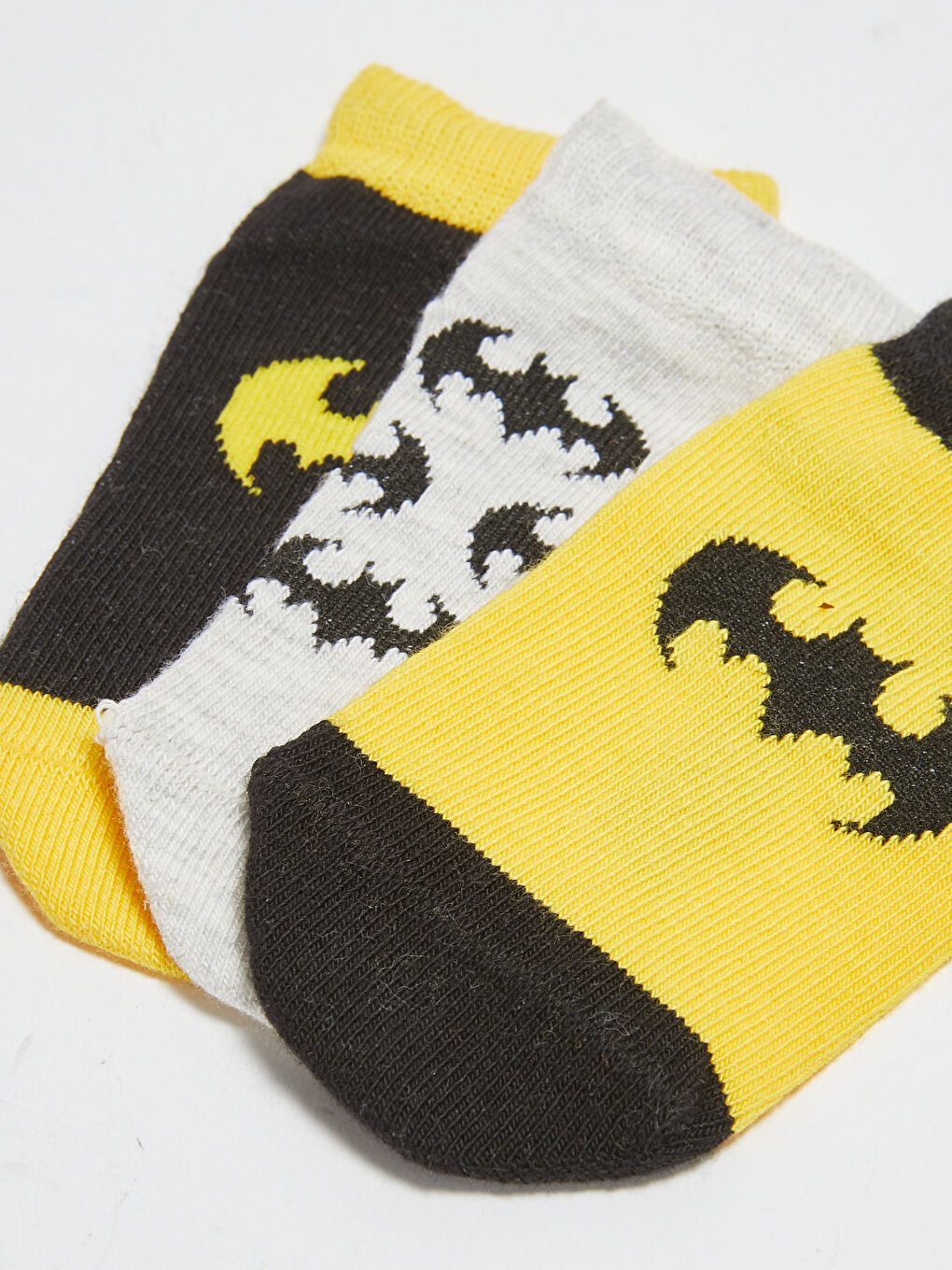 Batman Printed Baby Boy Booties Socks 3 Pieces-2
