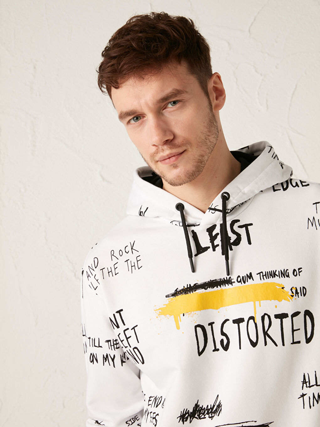 Beyaz Uzun Kollu Baskılı Kalın Erkek Hoodie-3