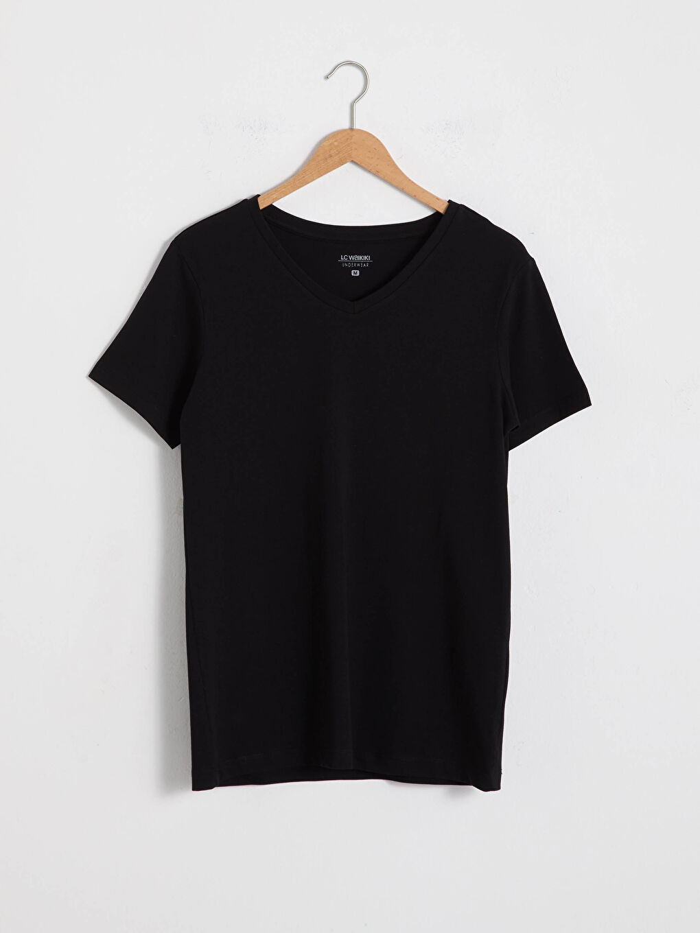 Siyah V Yaka Kısa Kollu Pamuklu Erkek Atlet-4