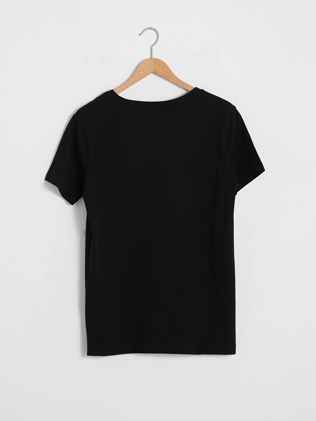 Siyah V Yaka Kısa Kollu Pamuklu Erkek Atlet-5