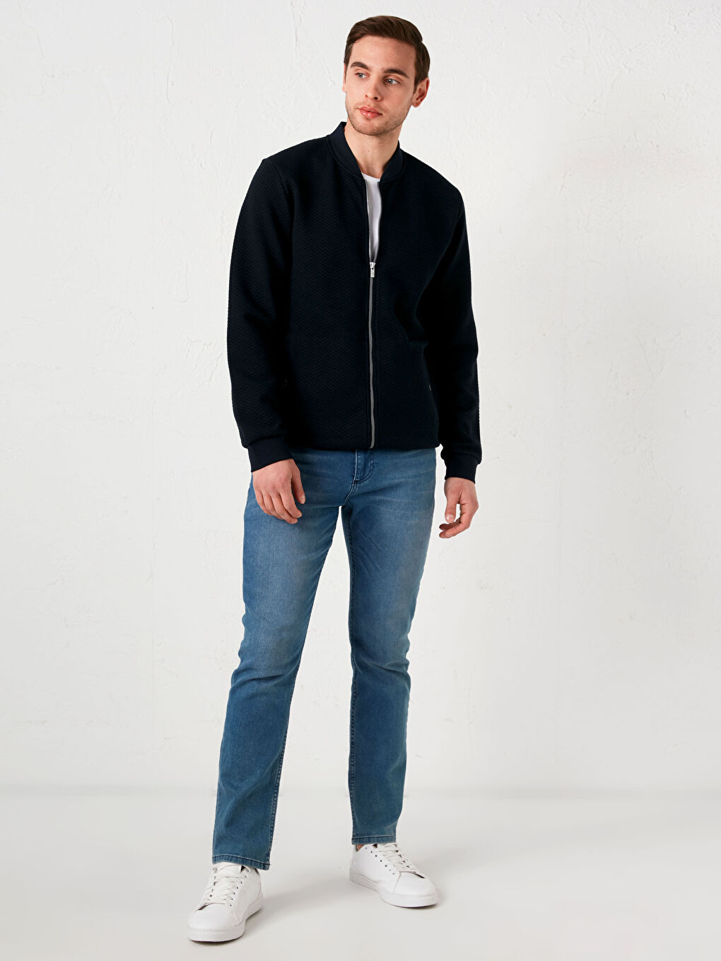 بالطو رجالي بقصة عادية وياقة كلية-2