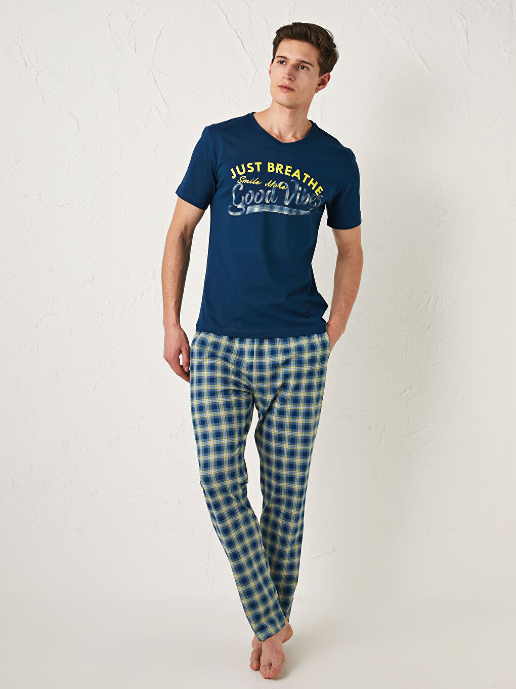 LC WAIKIKI Ensemble de Pyjama pour Hommes en Coton Écossais Coupe Standard -S14865Z8-LQQ
