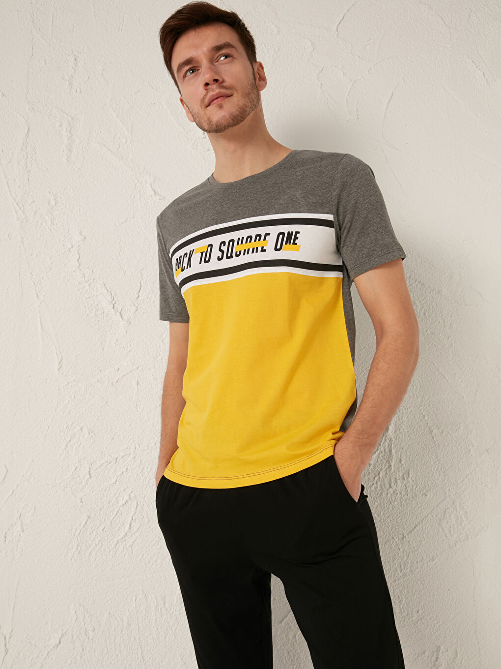 Narrow Mold Printed Men's Pajamas Set-2