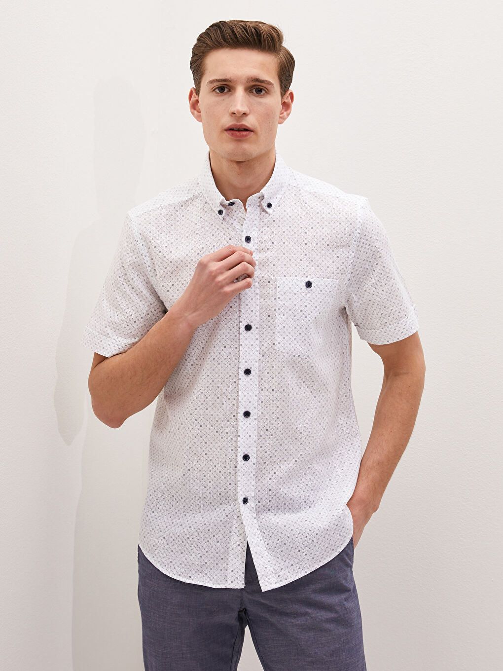 Beyaz Regular Fit Kısa Kollu Poplin Erkek Gömlek-1