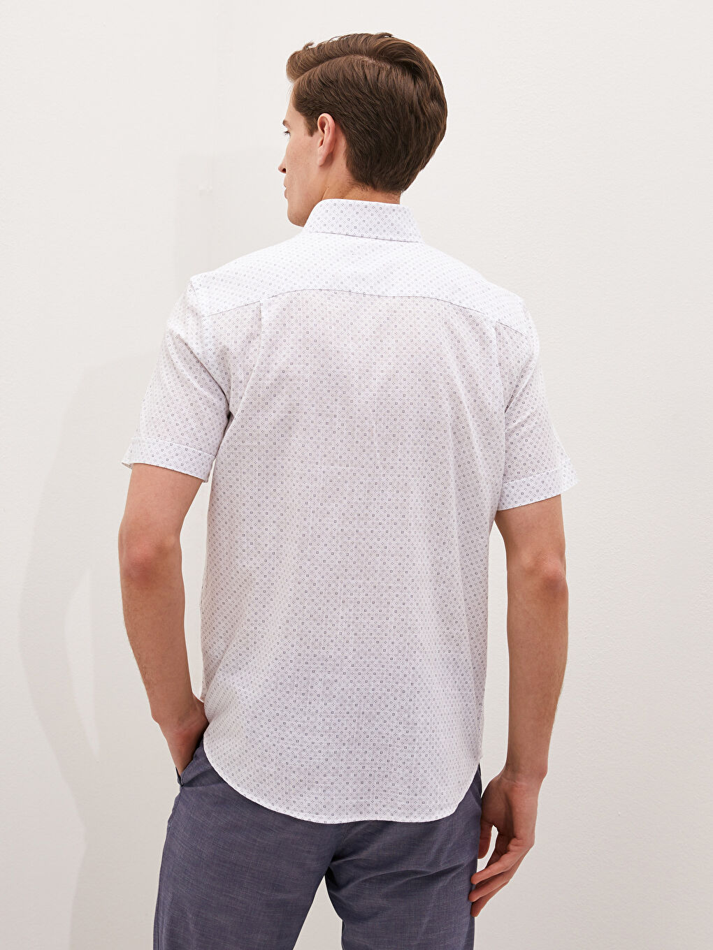 Beyaz Regular Fit Kısa Kollu Poplin Erkek Gömlek-3