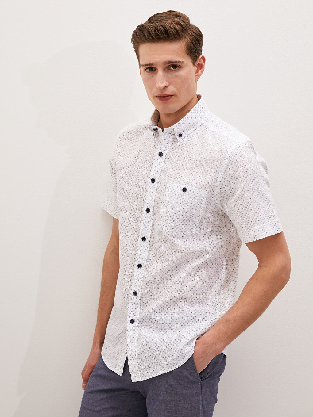 Beyaz Regular Fit Kısa Kollu Poplin Erkek Gömlek-4