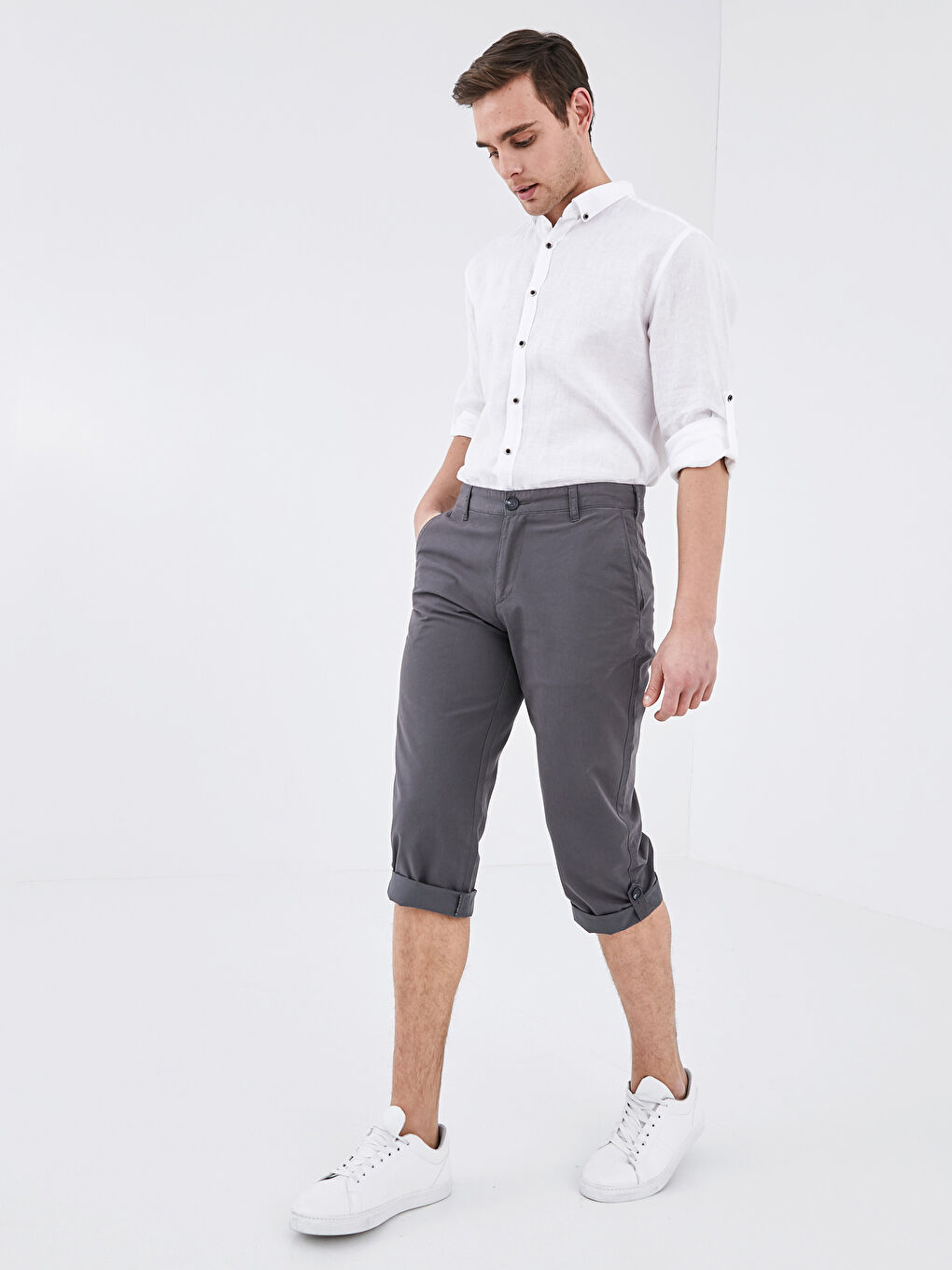 LCWAIKIKI Classic Regular Fit Men's Bermuda Shorts -S15649Z8-JQN