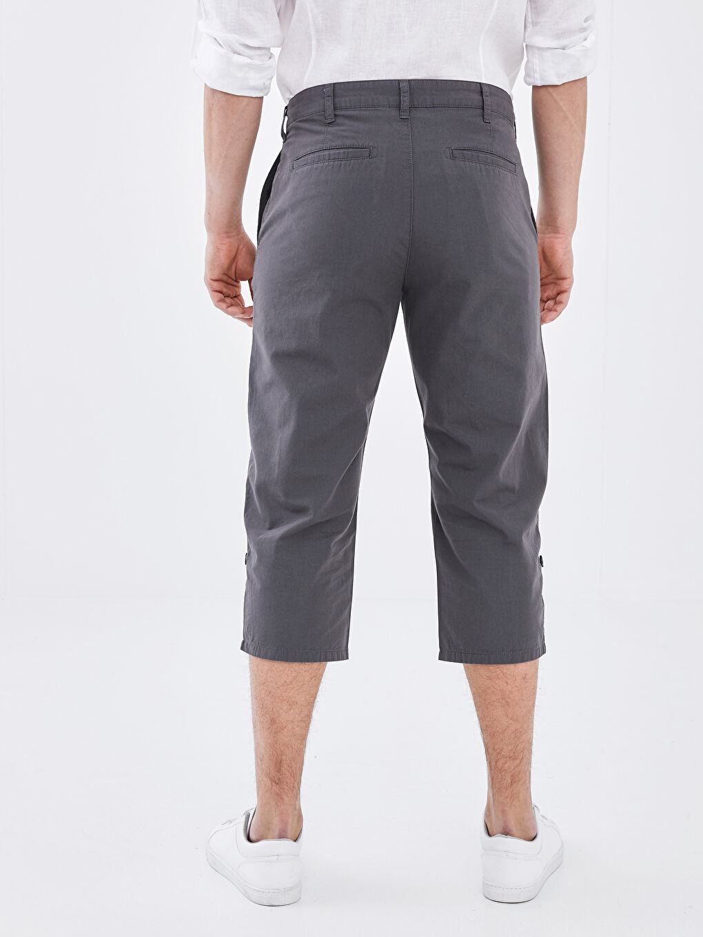 LCWAIKIKI Classic Regular Fit Men's Bermuda Shorts -S15649Z8-JQN