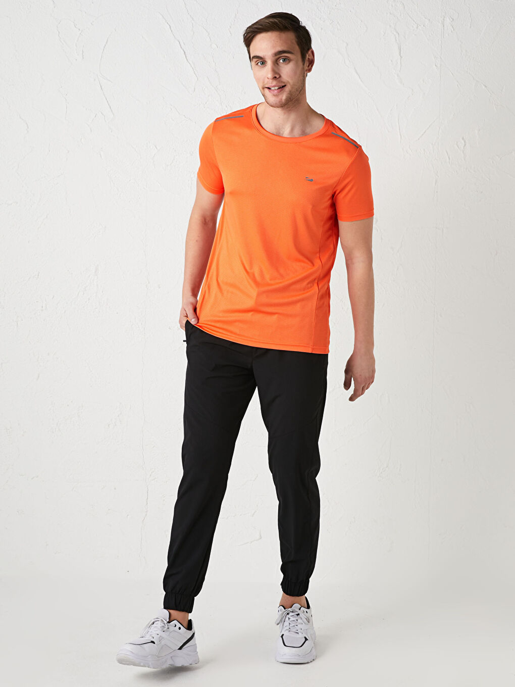 Turuncu Bisiklet Yaka Kısa Kollu Aktif Spor Erkek Tişört-2