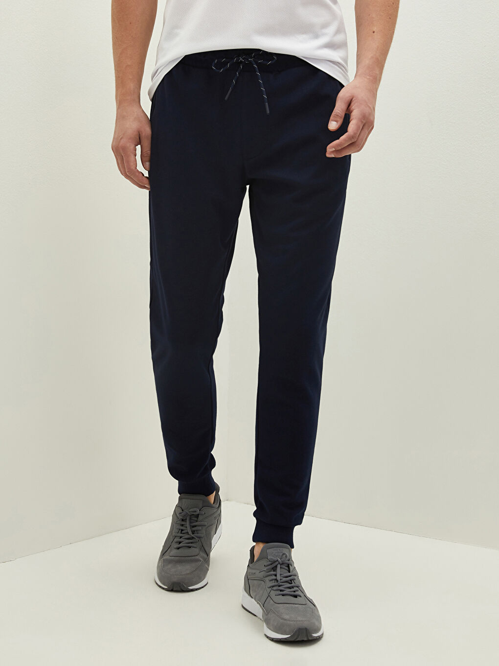 بنطلون رياضي رجالي ضيق للركض مناسب للرياضة-2