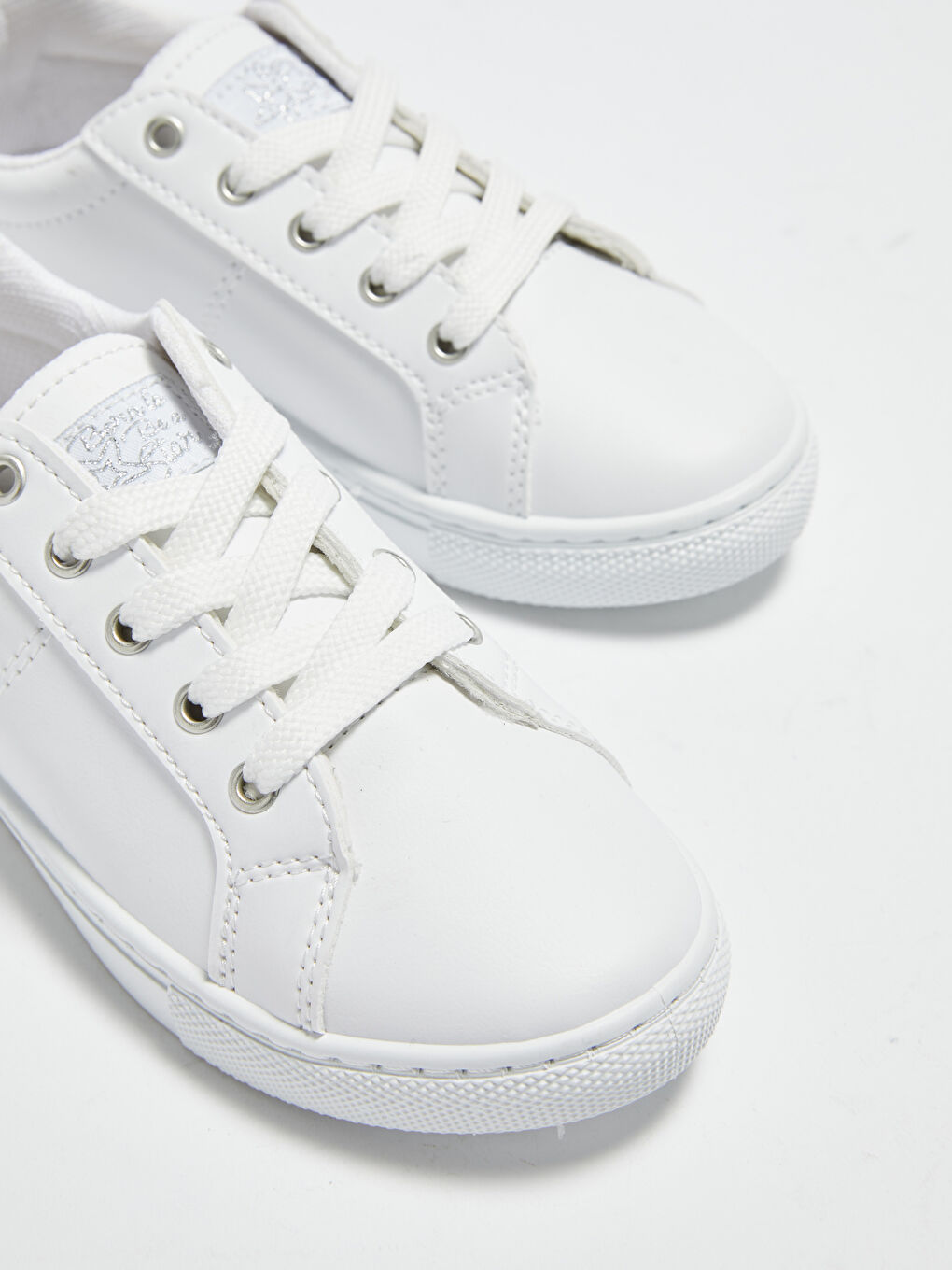 Beyaz Bağcıklı Kız Çocuk Spor Ayakkabı-3