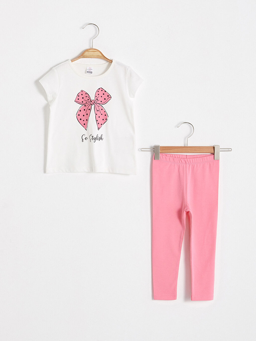 Baby Girl's T-Shirt and Leggings