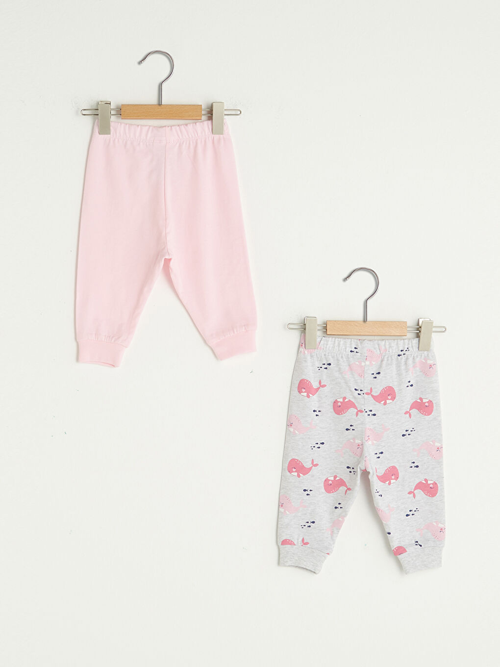 LC Waikiki Elastic Waist Cotton Baby Girl Pajama Bottoms 2-Pack -S16460Z1-LRV