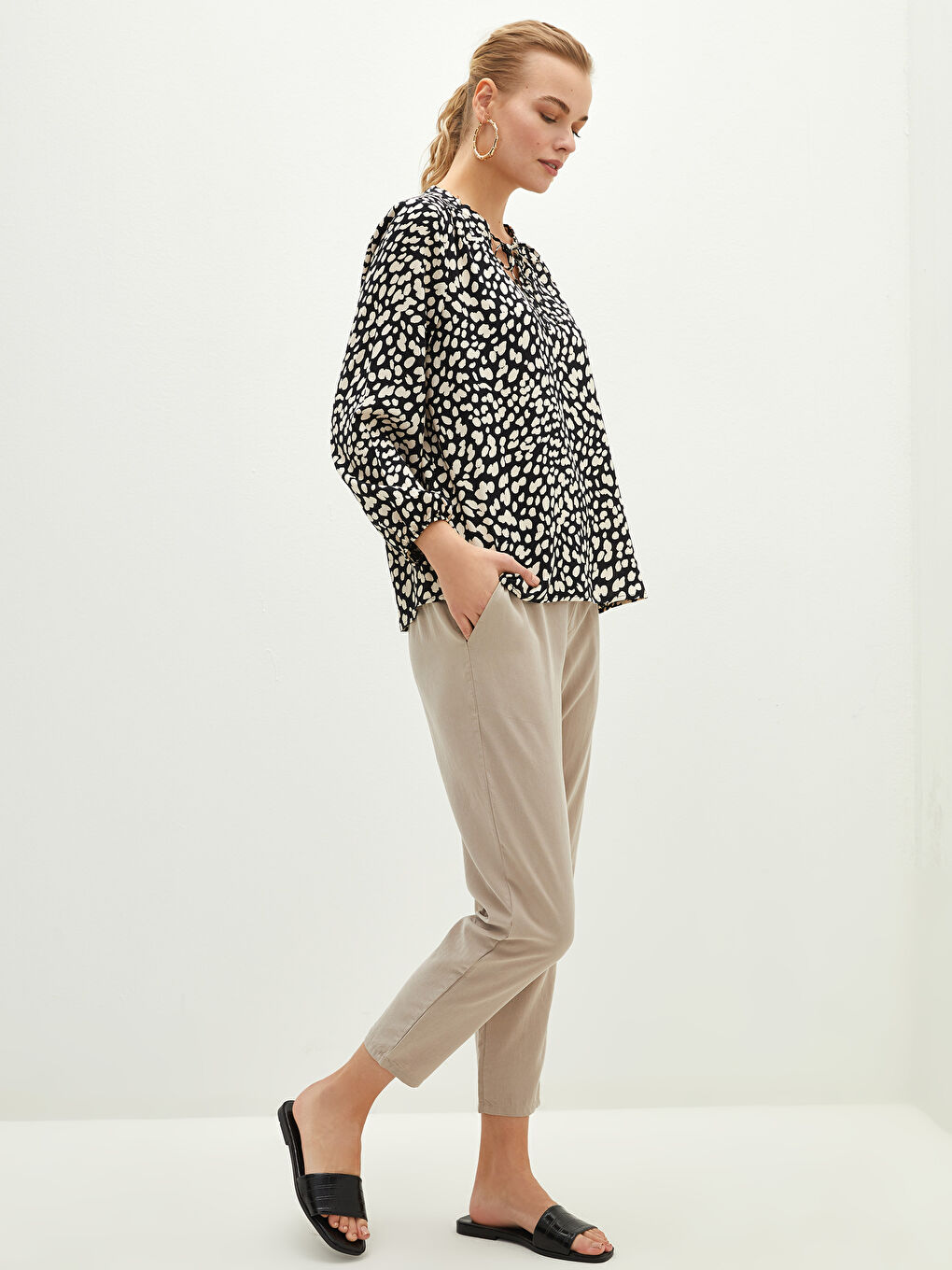 Elastic Waist Straight Comfort Fit Harem Trousers With Pocket Detail