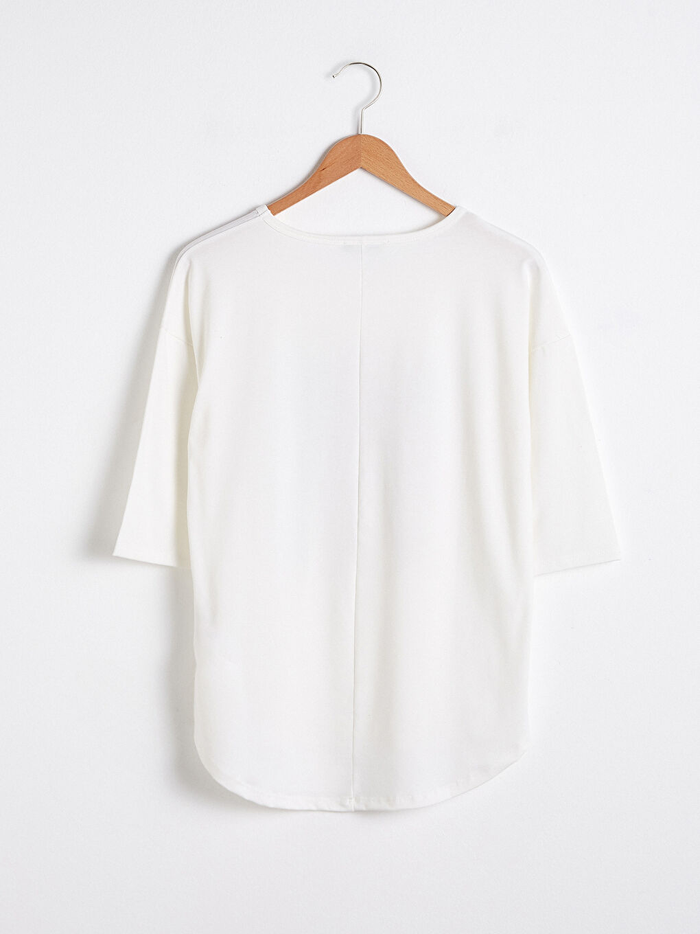 Ekru Bisiklet Yaka Baskılı Tişört-1